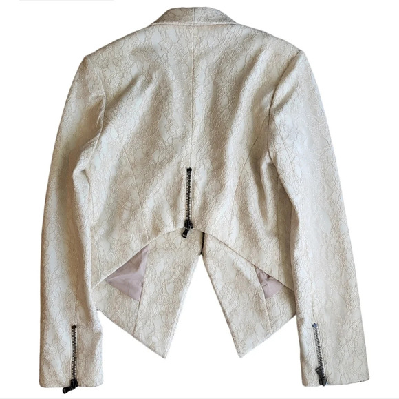 Haute Hippie Cropped Lace Blazer Jacket - Picture 9 of 12